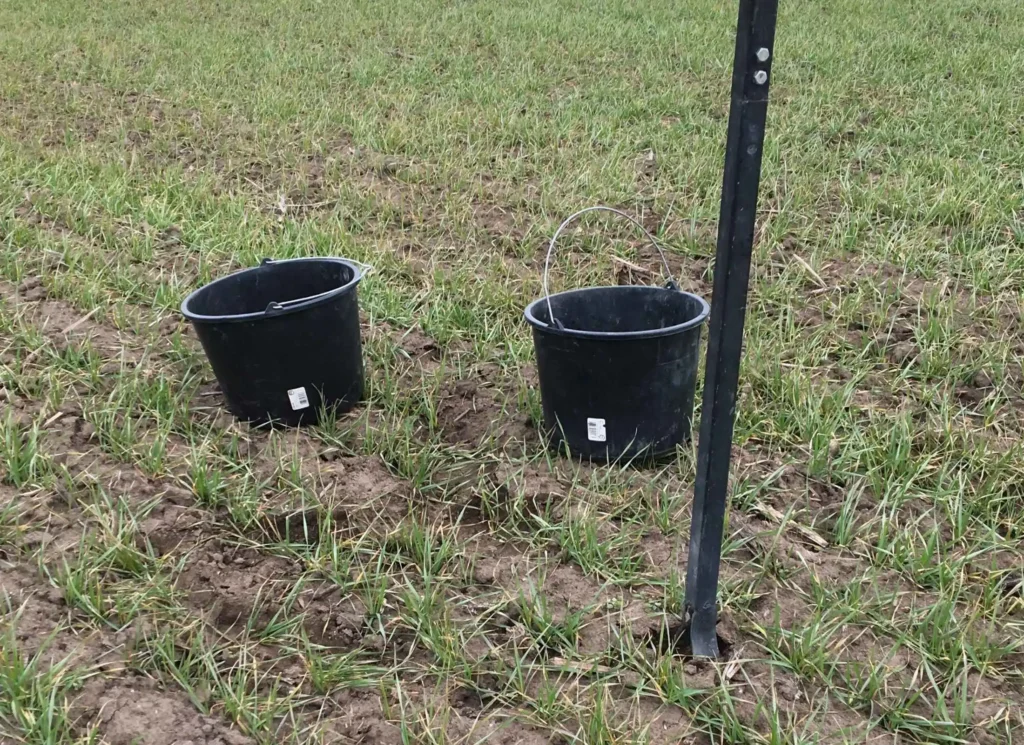 Egy vödör és egy ásó bőven megoldása lehet a talajmintavételnek